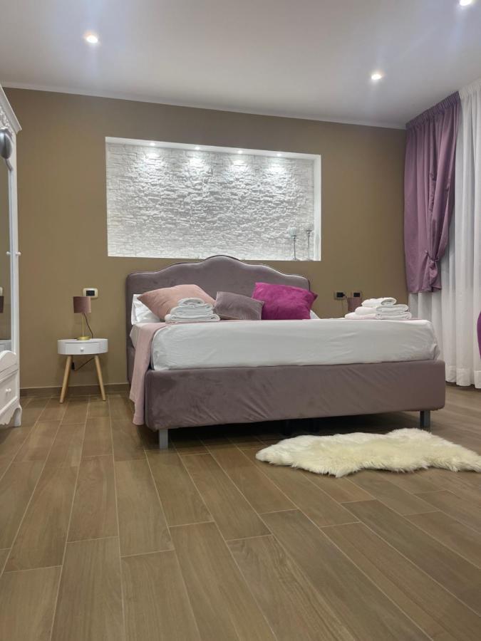 コマッキオ Vicolosei Bed & Breakfast エクステリア 写真
