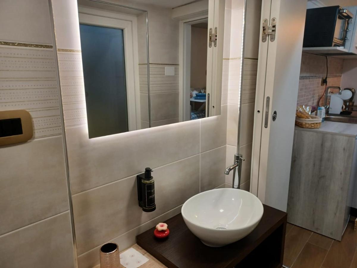 コマッキオ Vicolosei Bed & Breakfast エクステリア 写真